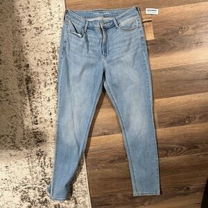 NWT Old Navyy Skinny Jeans